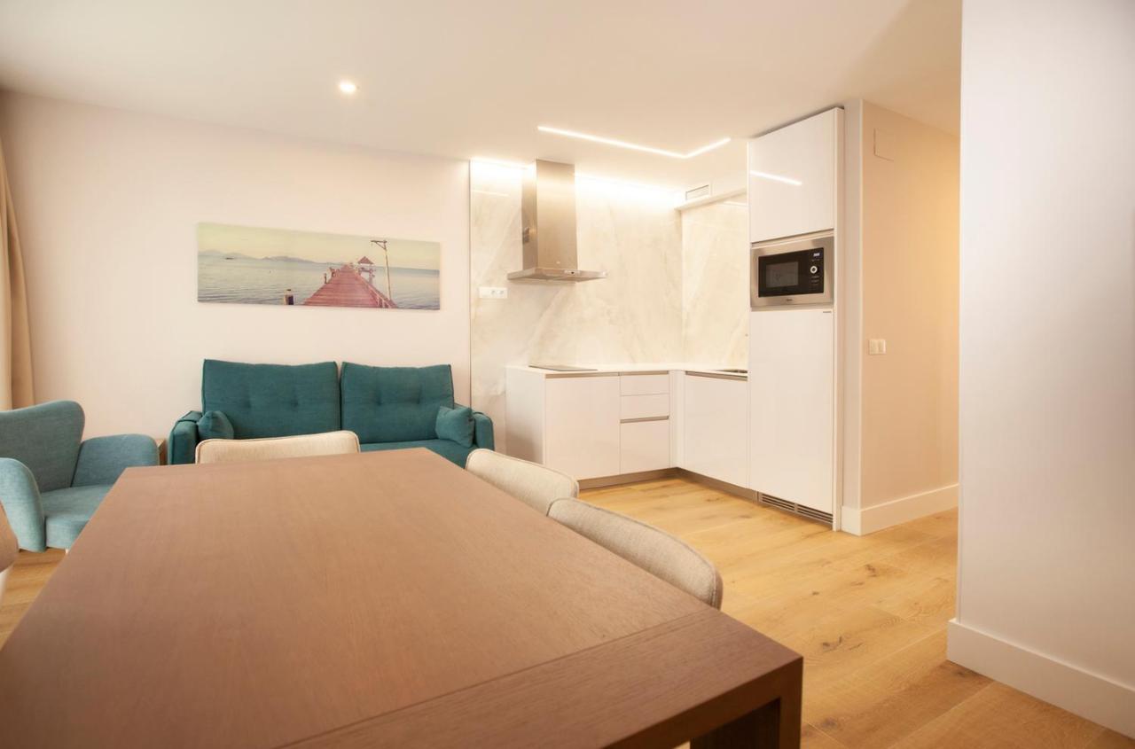 Apartamentos Reina Victoria Santander Exterior foto