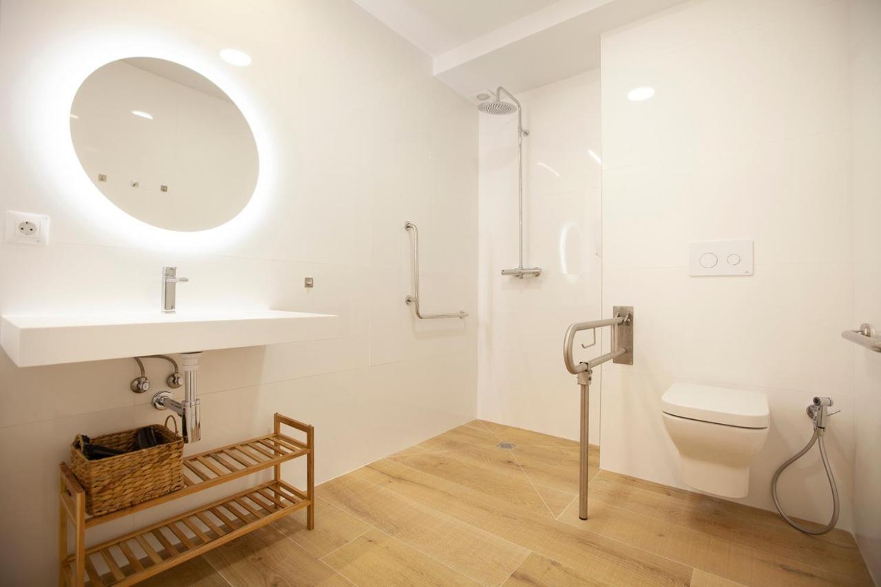 Apartamentos Reina Victoria Santander Exterior foto